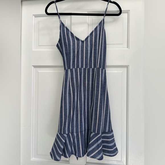 Blue stripped mini with flutter bottom. - Picture 2 of 4